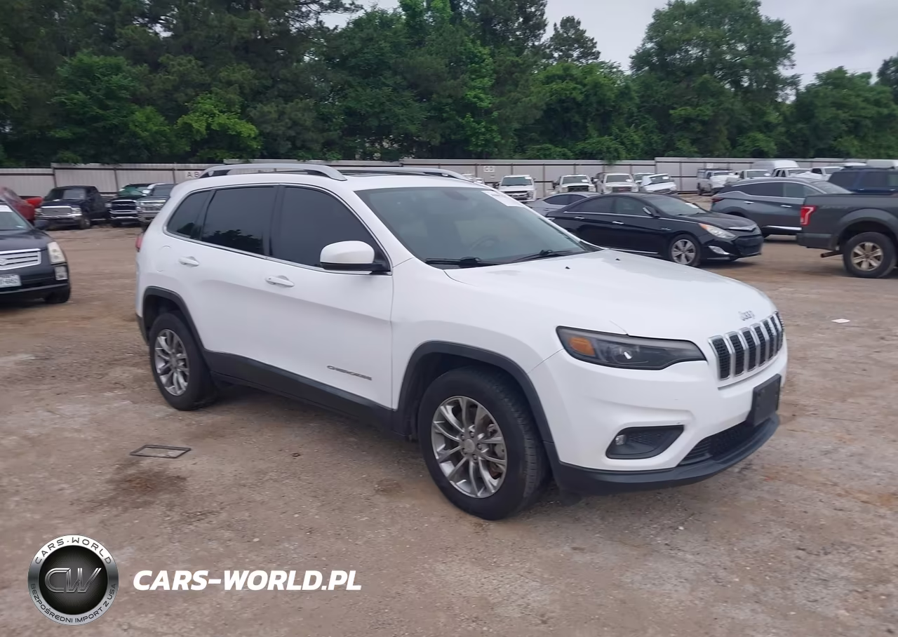 2019 Jeep Cherokee Latitude Plus Fwd