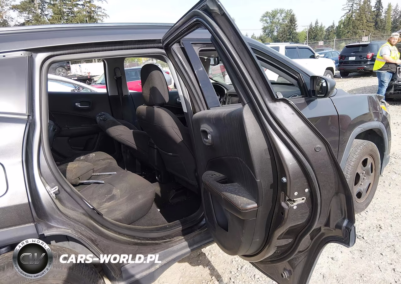 2017 Jeep New Compass Sport 4X4 VIN:3C4NJDAB7HT641896 - 8