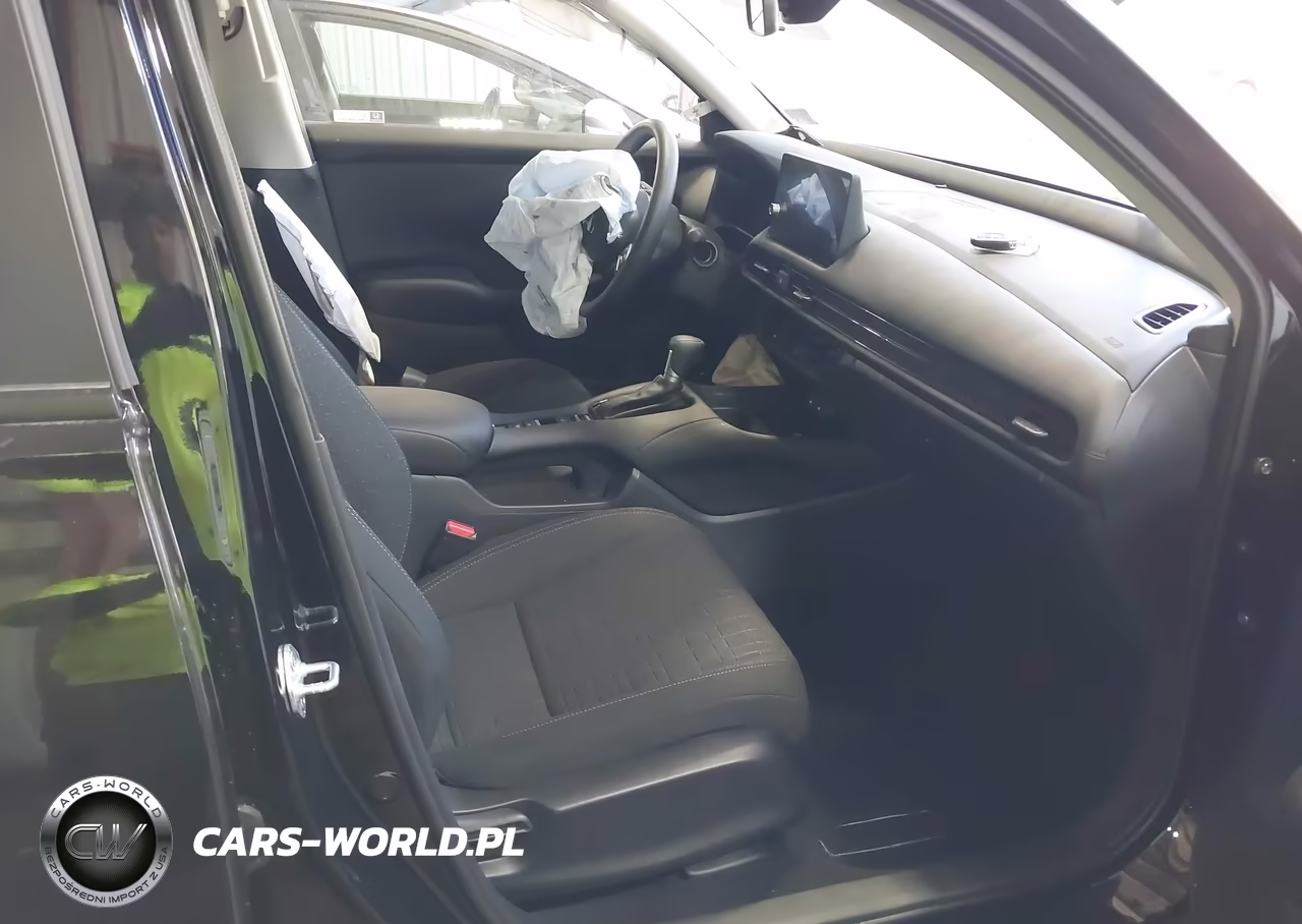 2026 Honda Hr-V Awd Lx VIN:3CZRZ2H38TM758834 - 5