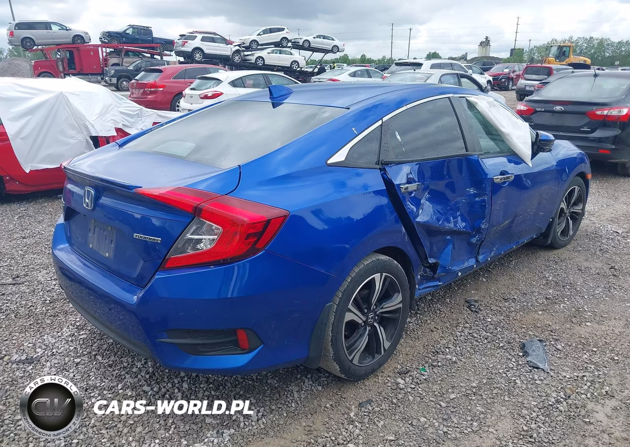 2016 Honda Civic Touring VIN:19XFC1F93GE008270 - 4