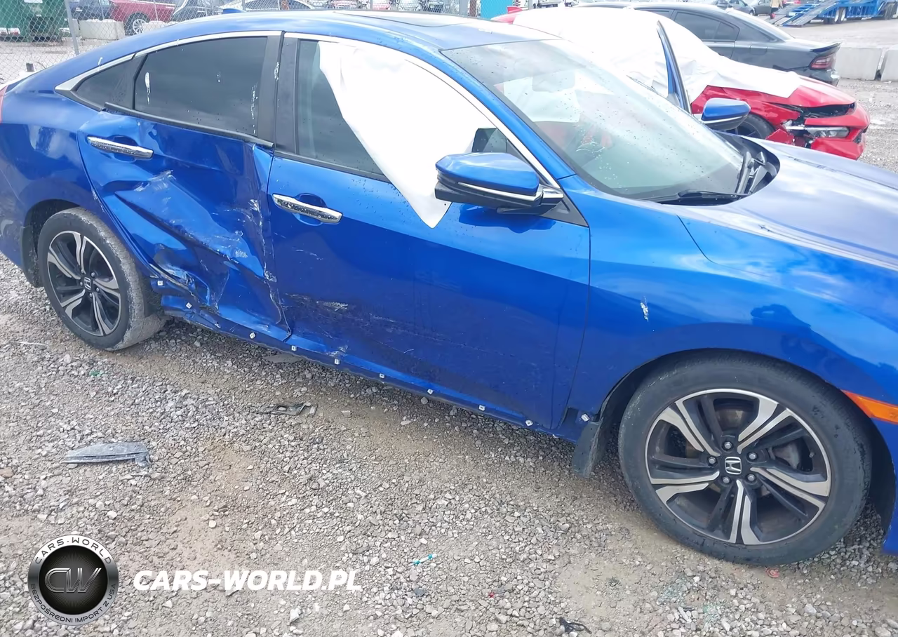 2016 Honda Civic Touring VIN:19XFC1F93GE008270 - 6