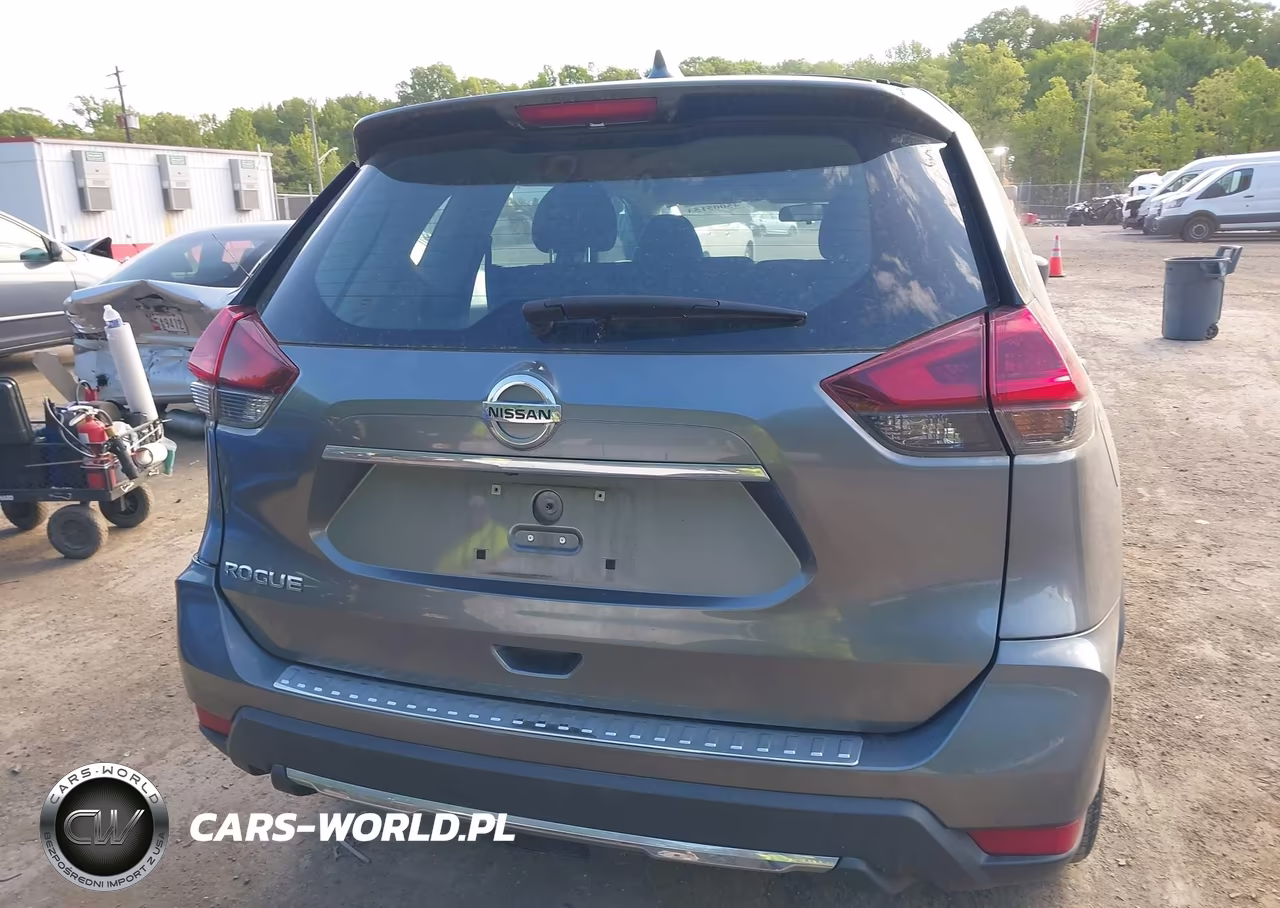 2018 Nissan Rogue S VIN:5N1AT2MT3JC770202 - 16