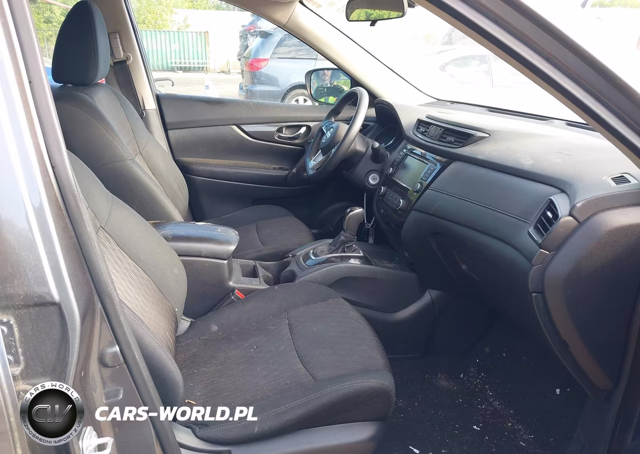 2018 Nissan Rogue S VIN:5N1AT2MT3JC770202 - 5