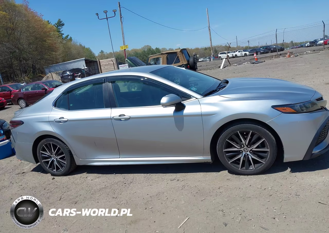 2022 Toyota Camry Se-Se Nightshade Edition VIN:4T1G11AK4NU633324 - 13