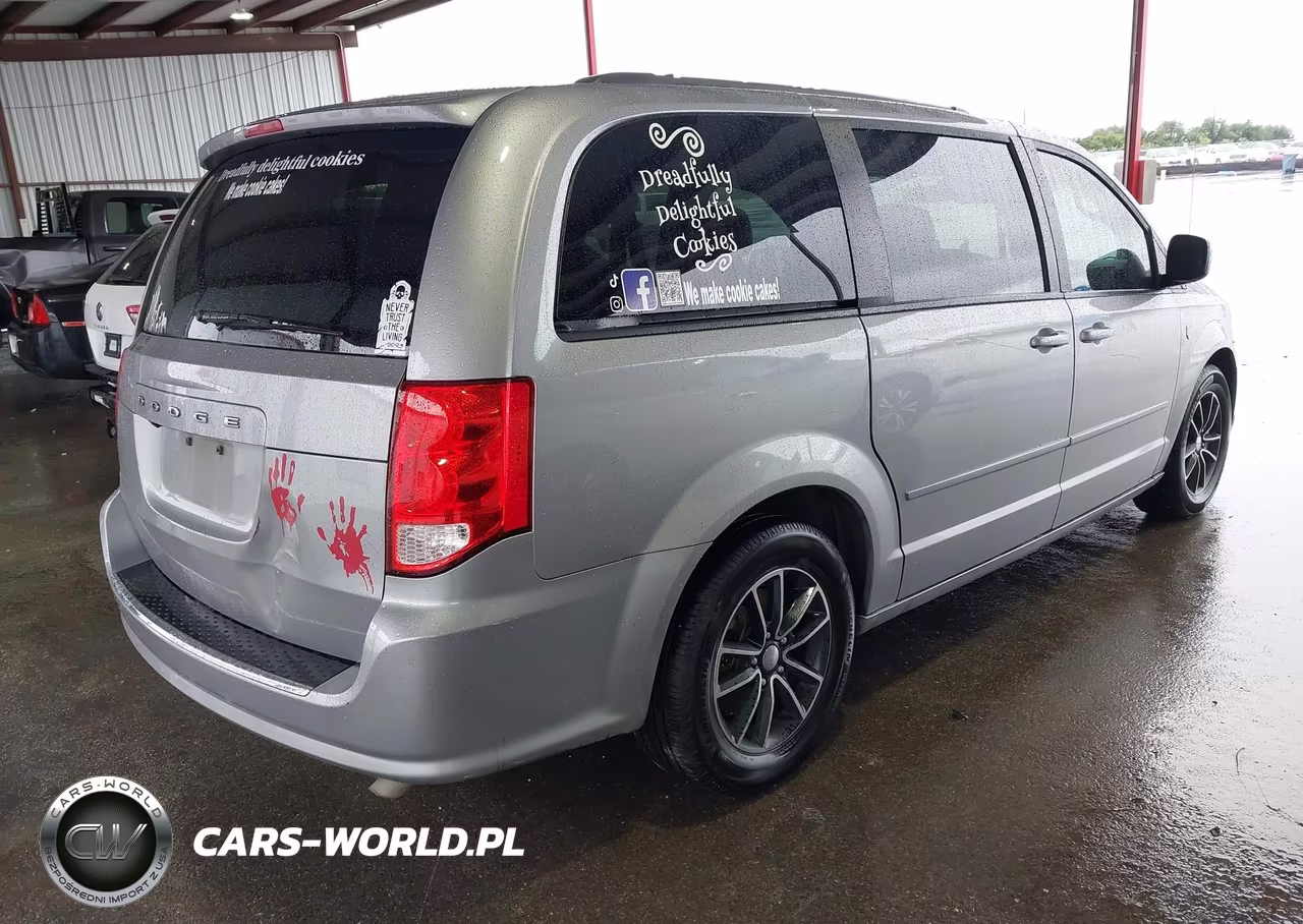 2016 Dodge Grand Caravan R-T VIN:2C4RDGEG2GR375656 - 4