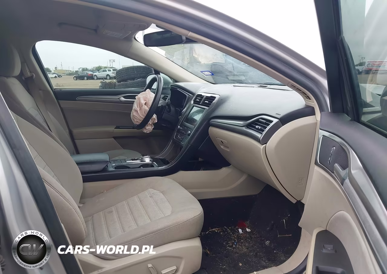 2019 Ford Fusion Se VIN:3FA6P0HD5KR239517 - 5