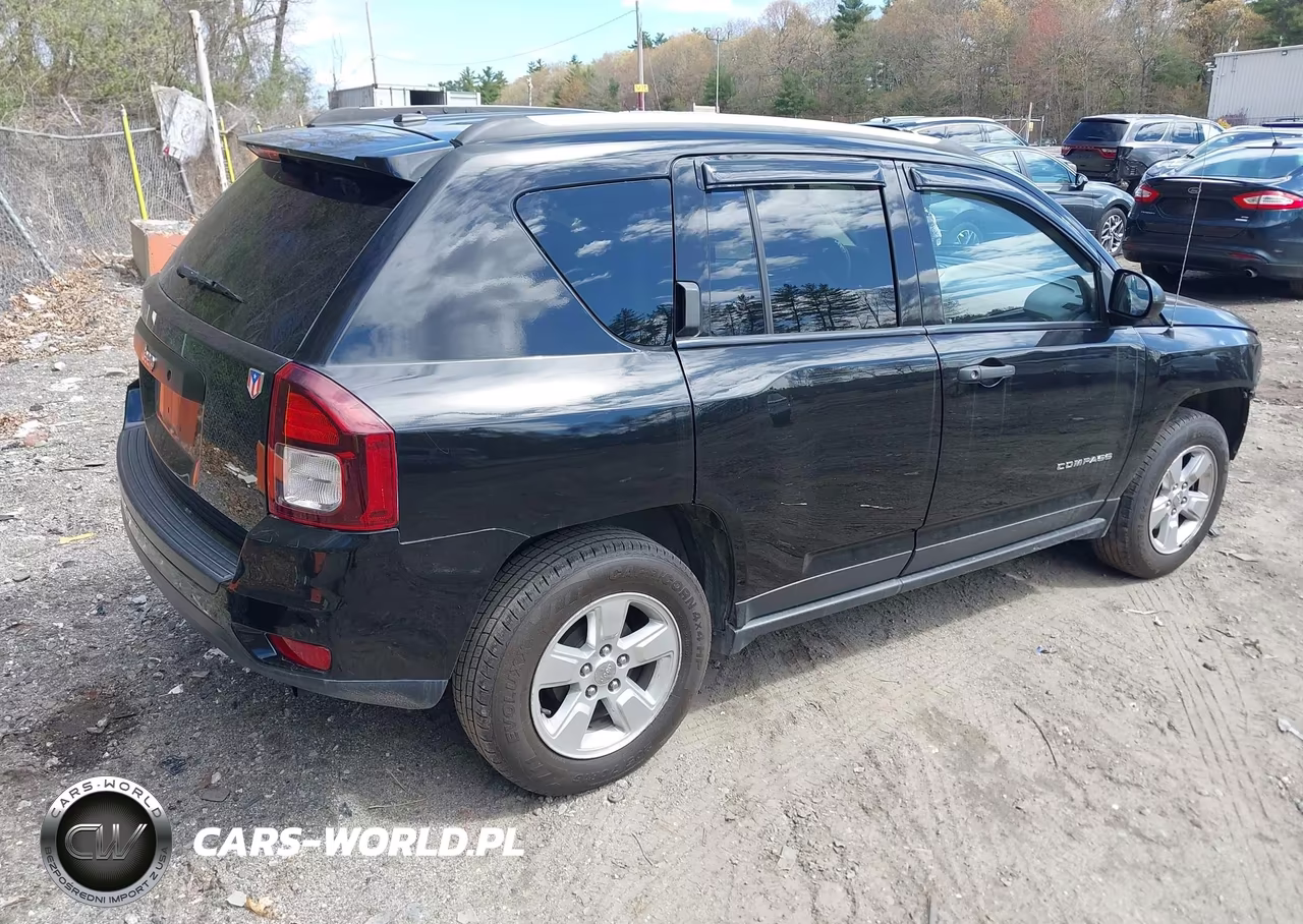 2016 Jeep Compass Sport VIN:1C4NJCBA4GD622646 - 4