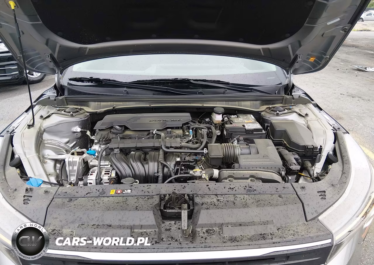 2025 Kia K4 Lxs VIN:3KPFT4DE1SE186317 - 10