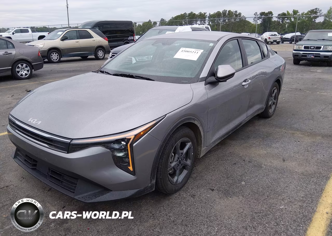 2025 Kia K4 Lxs VIN:3KPFT4DE1SE186317 - 2