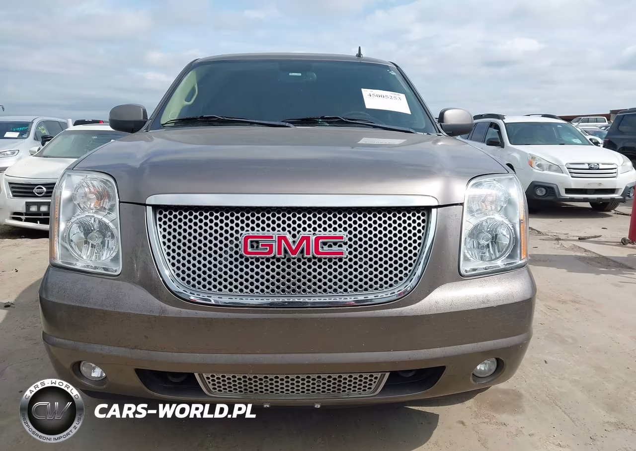 2012 GMC Yukon Denali VIN:1GKS2EEF3CR199403 - 12
