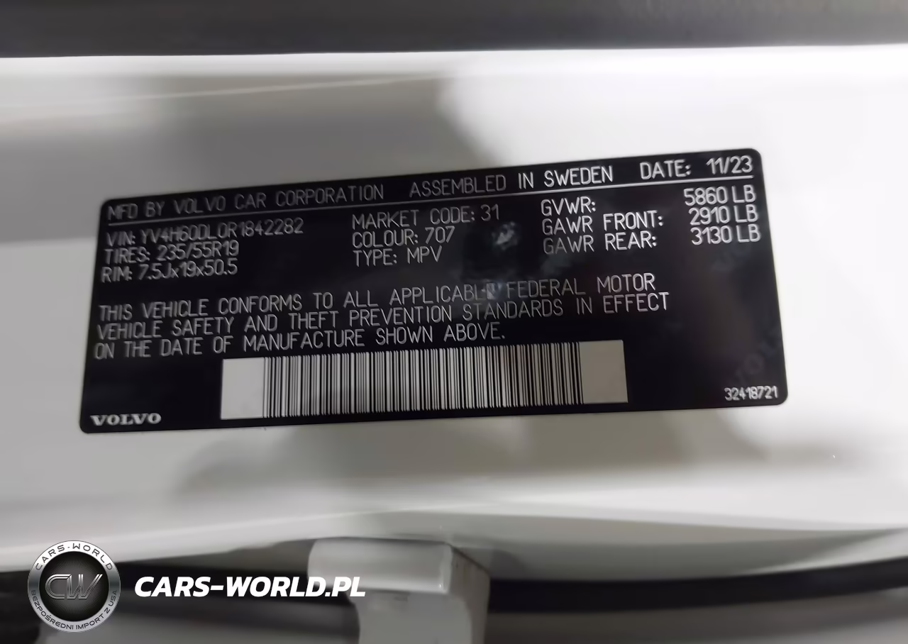 2024 Volvo Xc60 Recharge Plug-In Hybrid T8 Plus Dark Theme VIN:YV4H60DL0R1842282 - 9