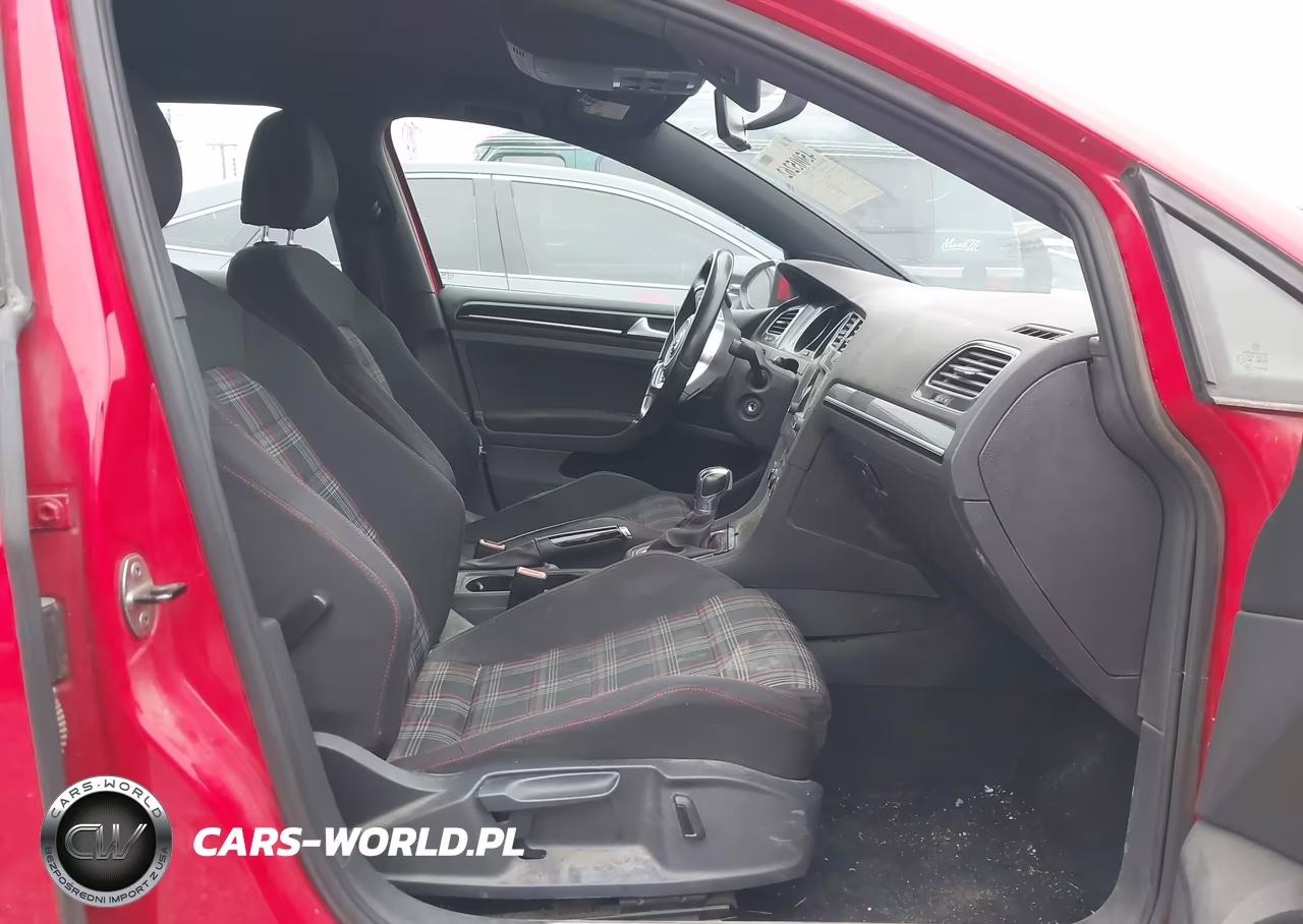 2015 Volkswagen Golf Gti 2.0T S 4-Door VIN:3VW4T7AUXFM008175 - 5