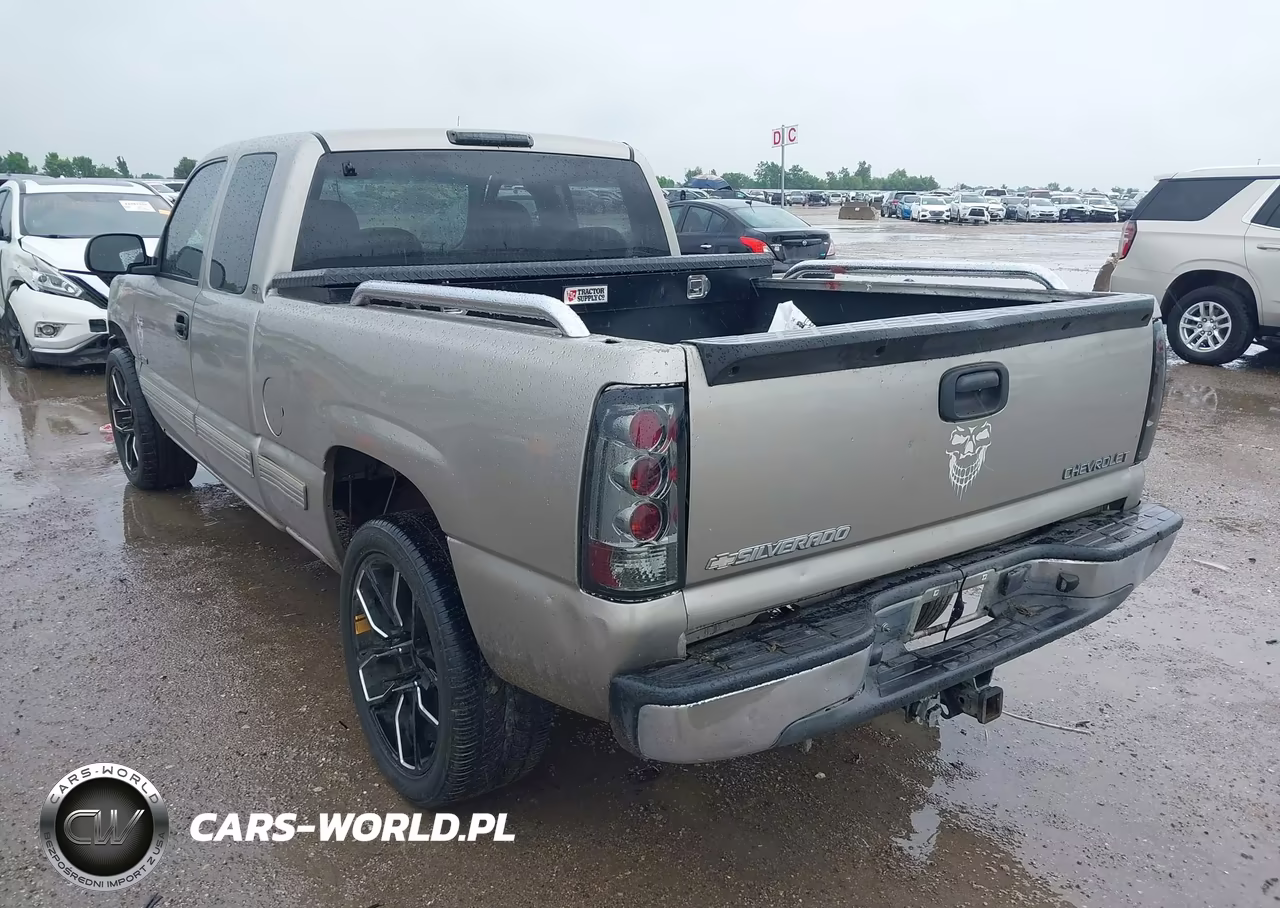 1999 Chevrolet Silverado 1500 Ls VIN:2GCEC19T9X1197698 - 3