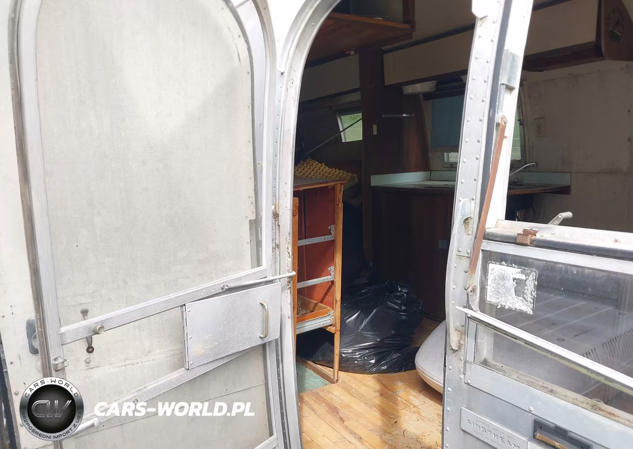 1967 Airstream Int VIN:0000000001267J924 - 8