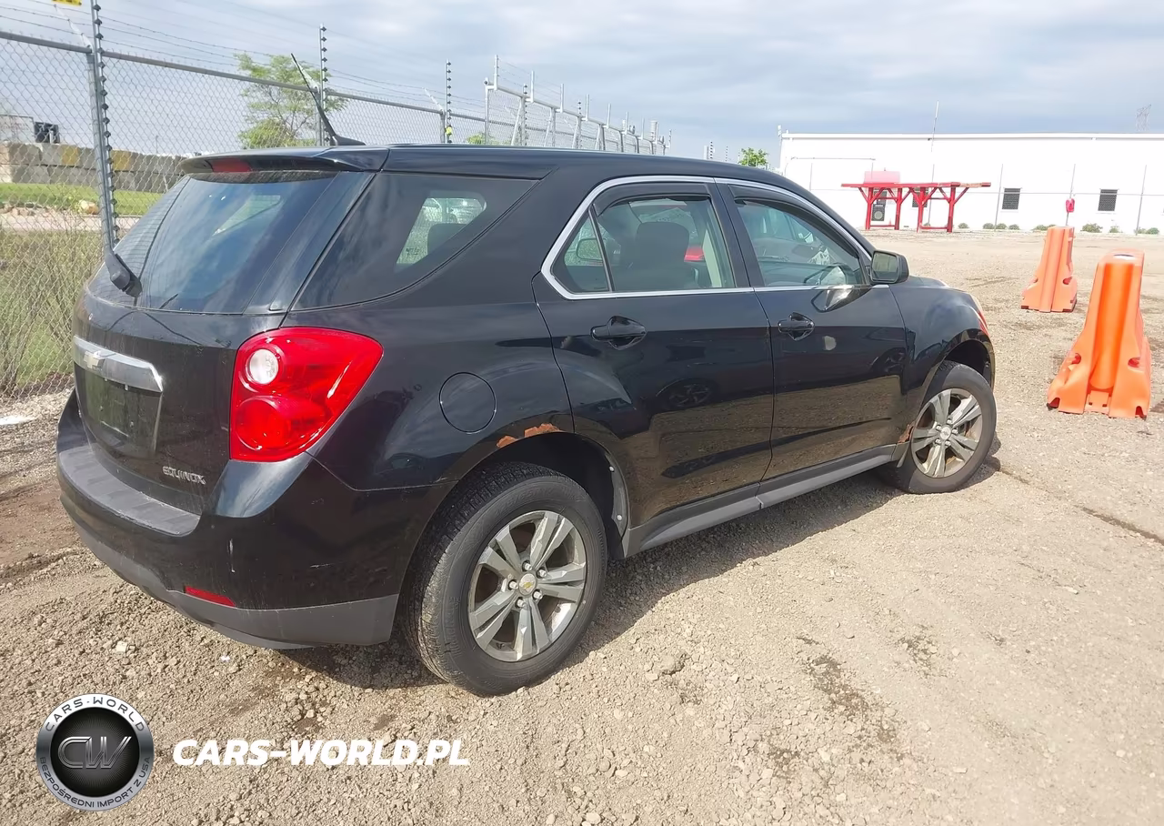 2011 Chevrolet Equinox Ls VIN:2CNFLCEC2B6339337 - 4