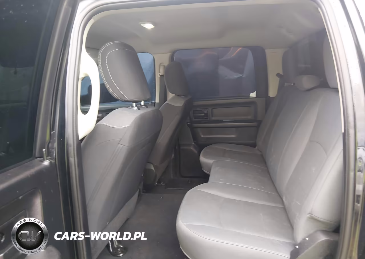 2015 Ram 3500 Tradesman VIN:3C63RPGL1FG541405 - 6