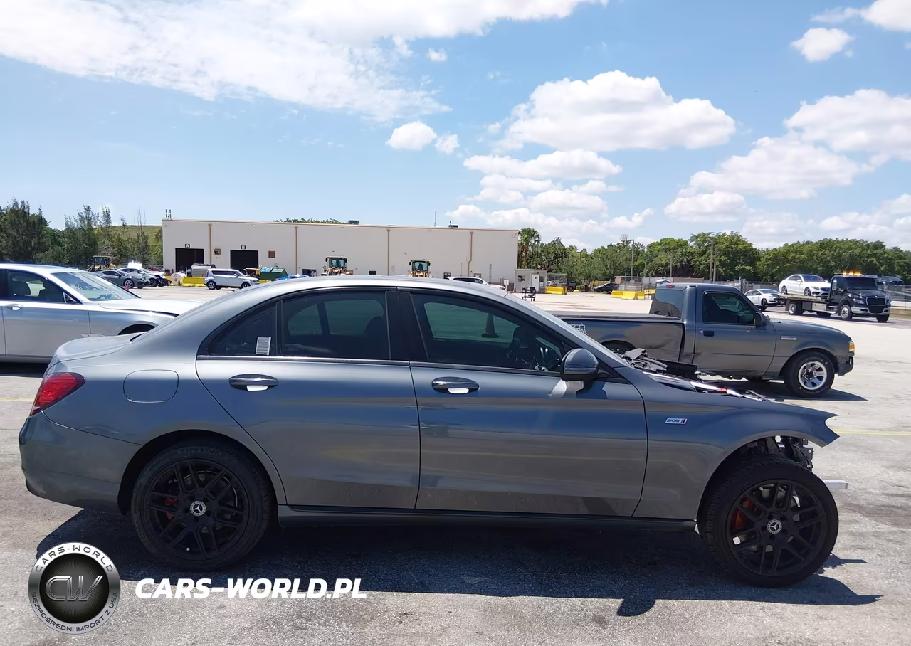 2019 Mercedes-Benz C 300 4Matic VIN:55SWF8EBXKU309642 - 12
