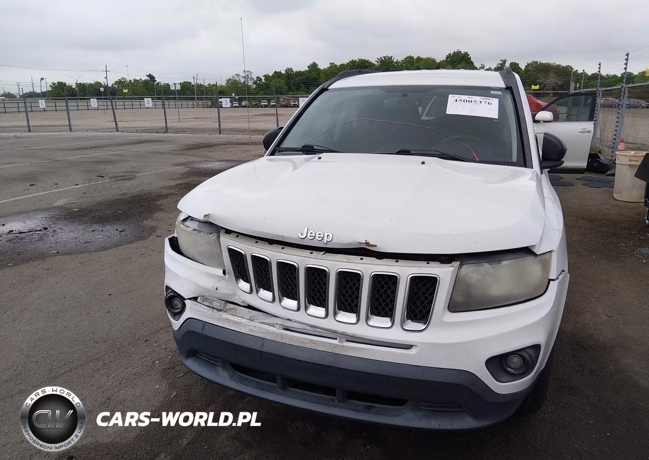 2016 Jeep Compass Sport VIN:1C4NJCBA3GD621830 - 12