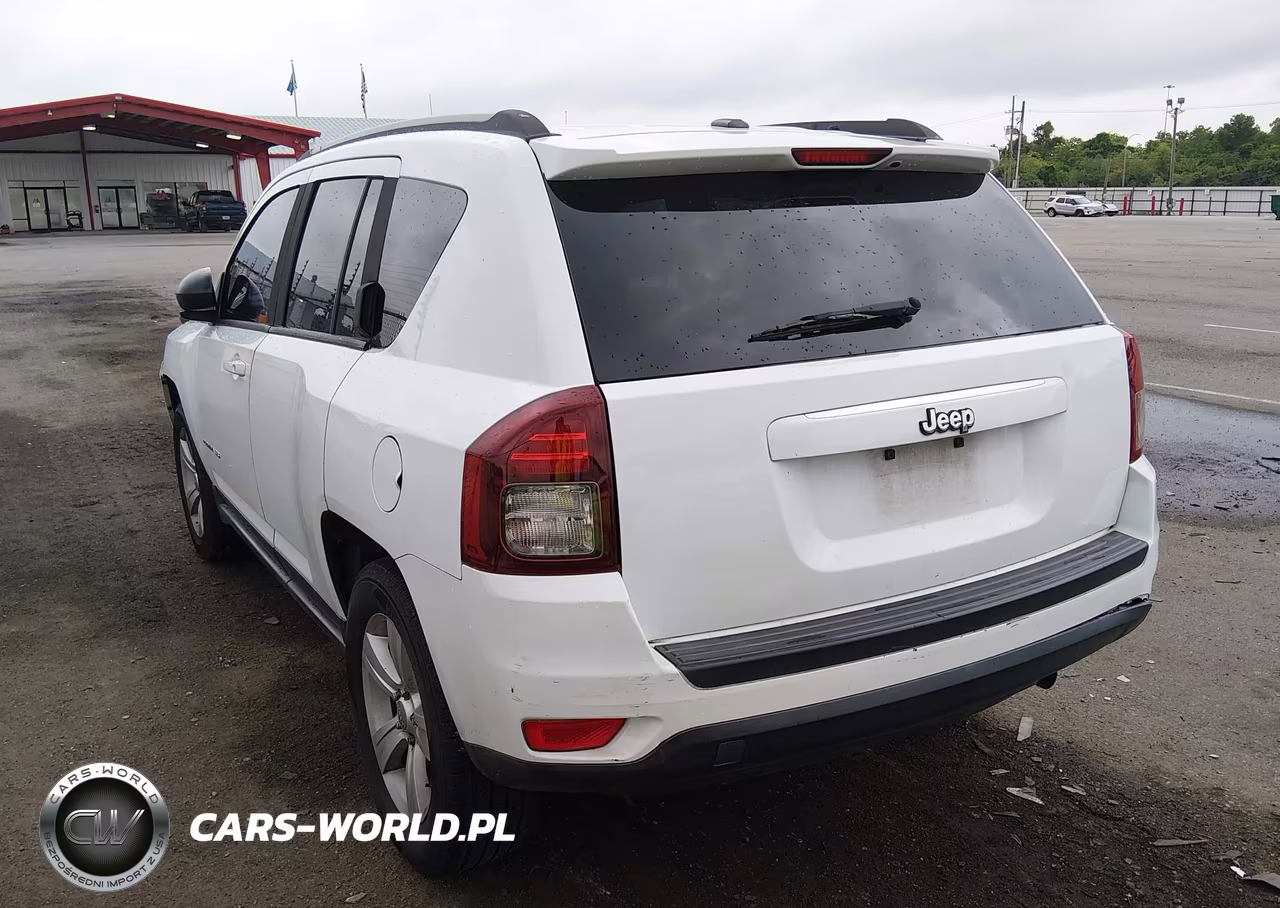 2016 Jeep Compass Sport VIN:1C4NJCBA3GD621830 - 3