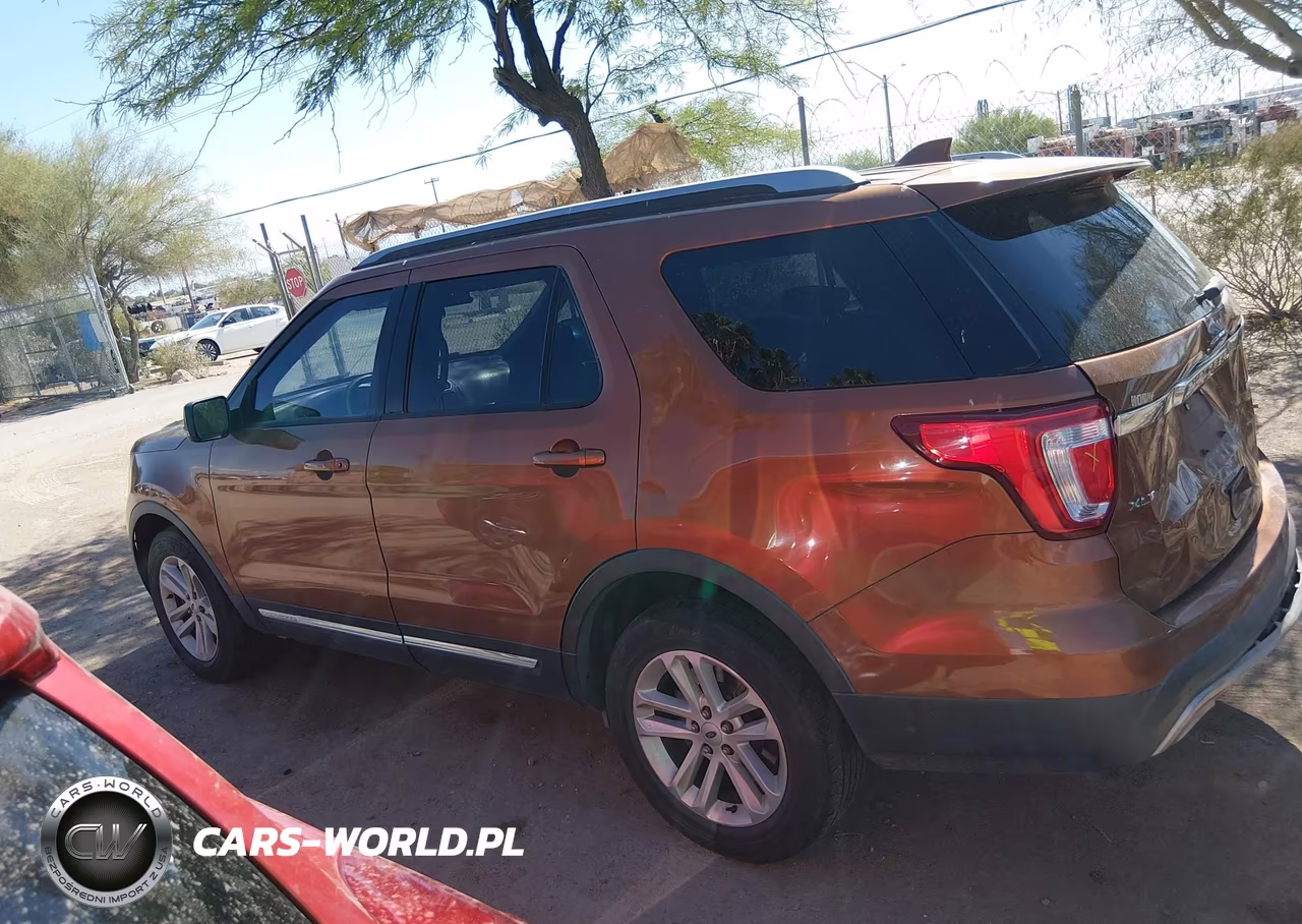 2017 Ford Explorer Xlt VIN:1FM5K7DH8HGC32918 - 13