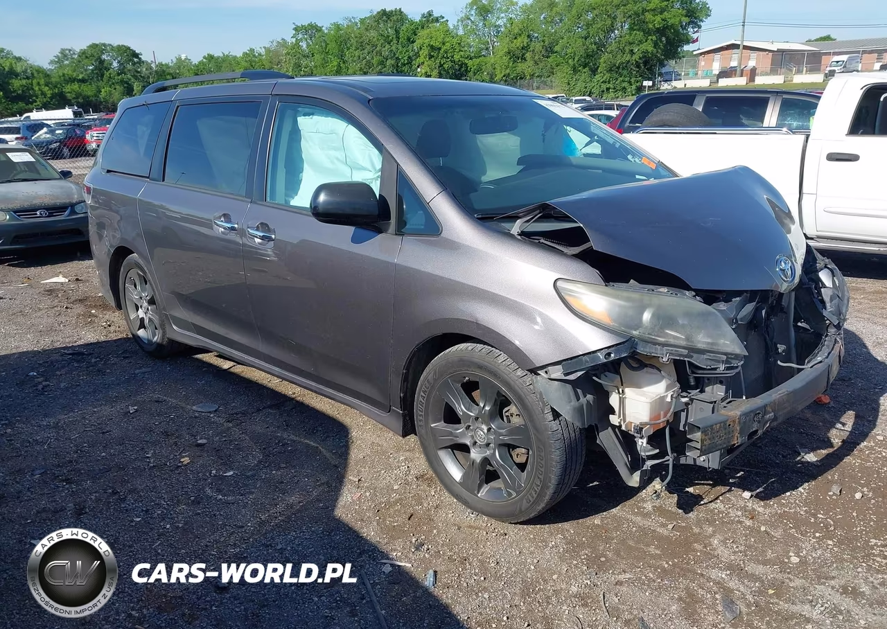2016 Toyota Sienna Se 8 Passenger-Se Premium 8 Passenger