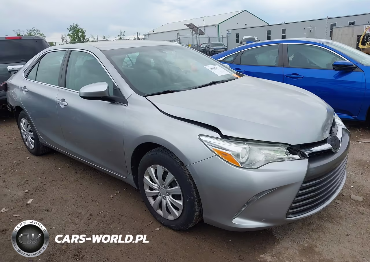 2016 Toyota Camry Le