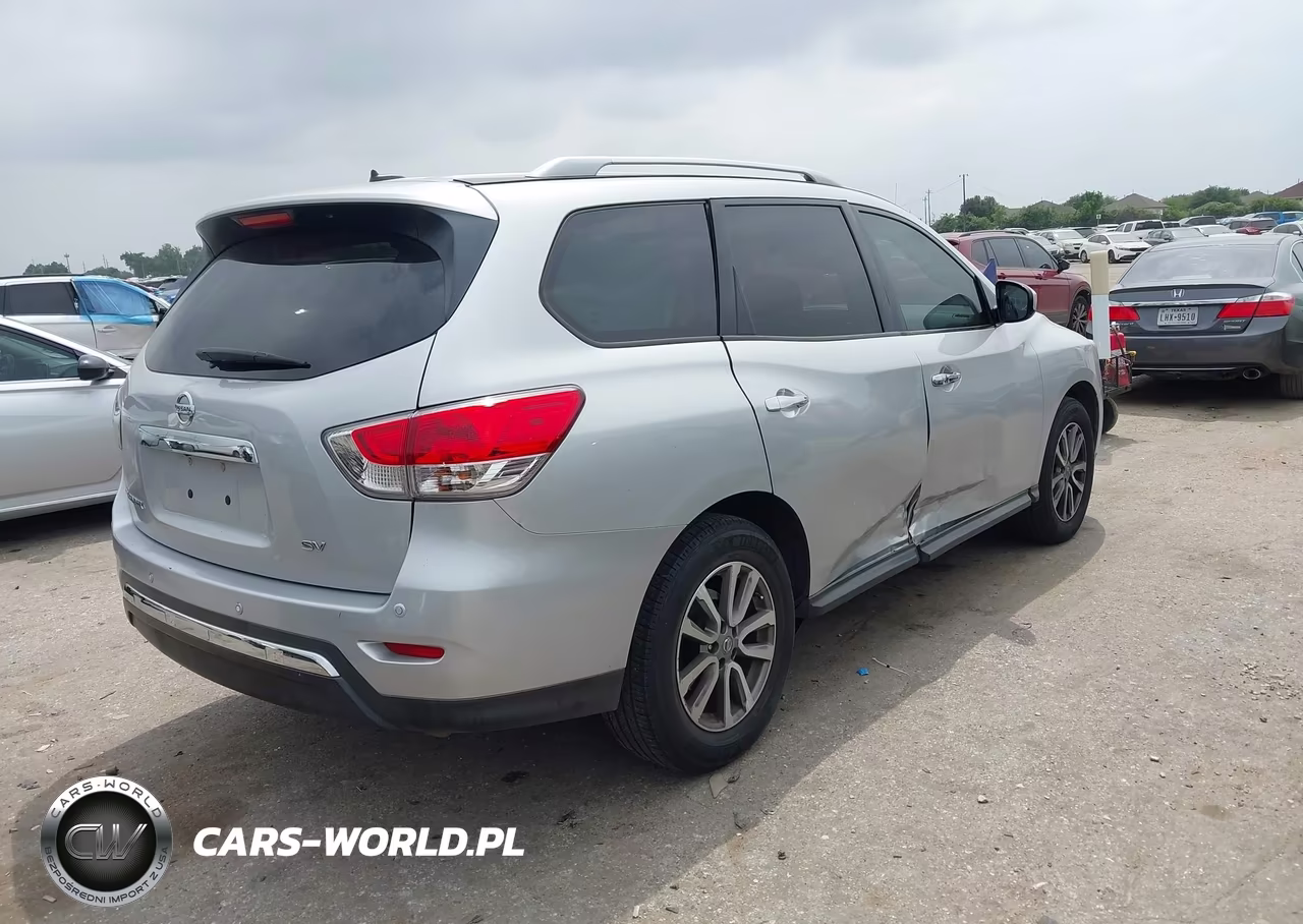 2016 Nissan Pathfinder Platinum-S-Sl-Sv VIN:5N1AR2MN3GC638209 - 4