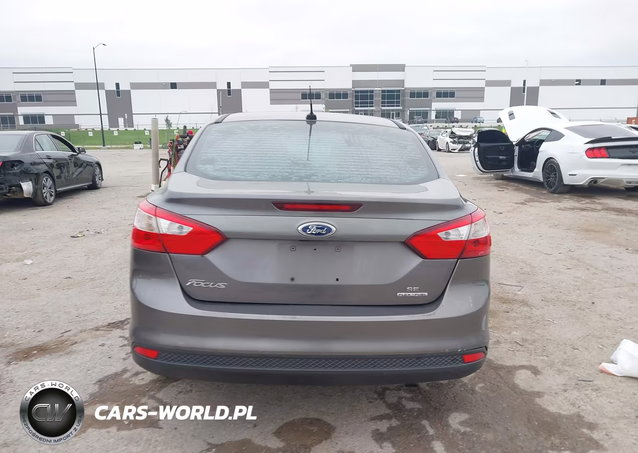 2013 Ford Focus Se VIN:1FADP3F22DL351588 - 16