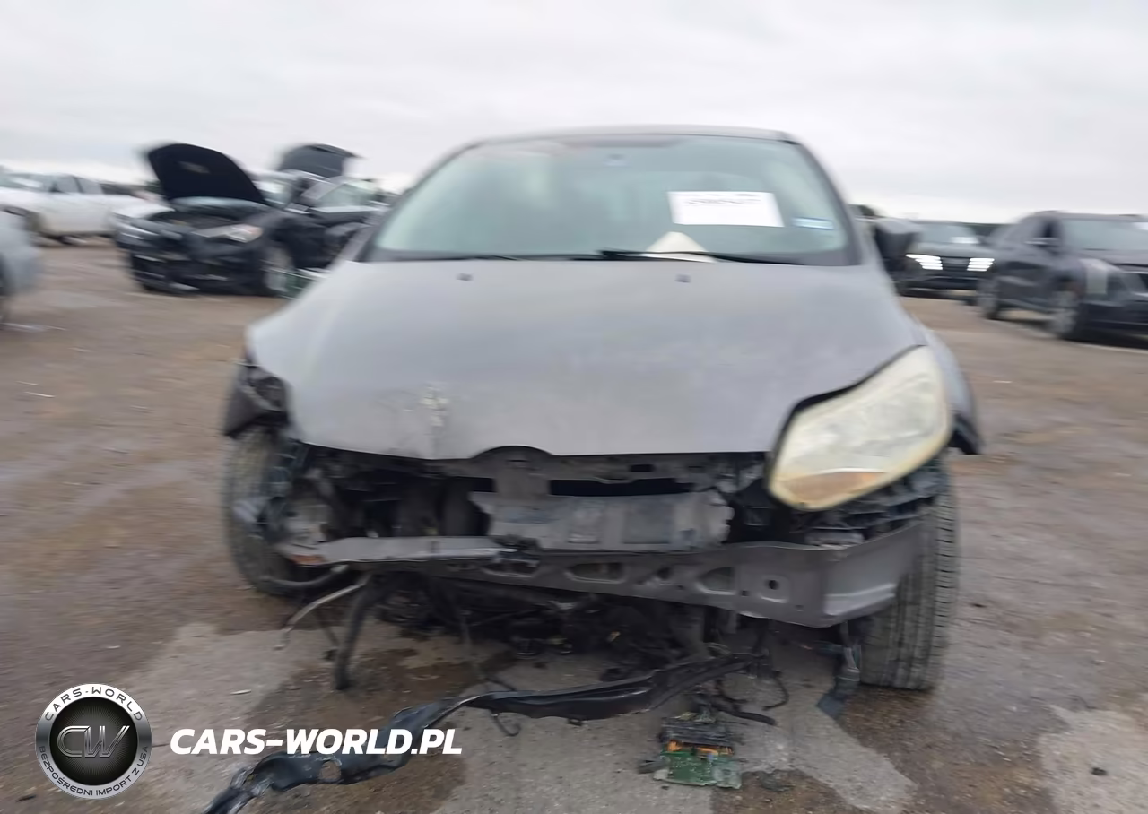 2013 Ford Focus Se VIN:1FADP3F22DL351588 - 6
