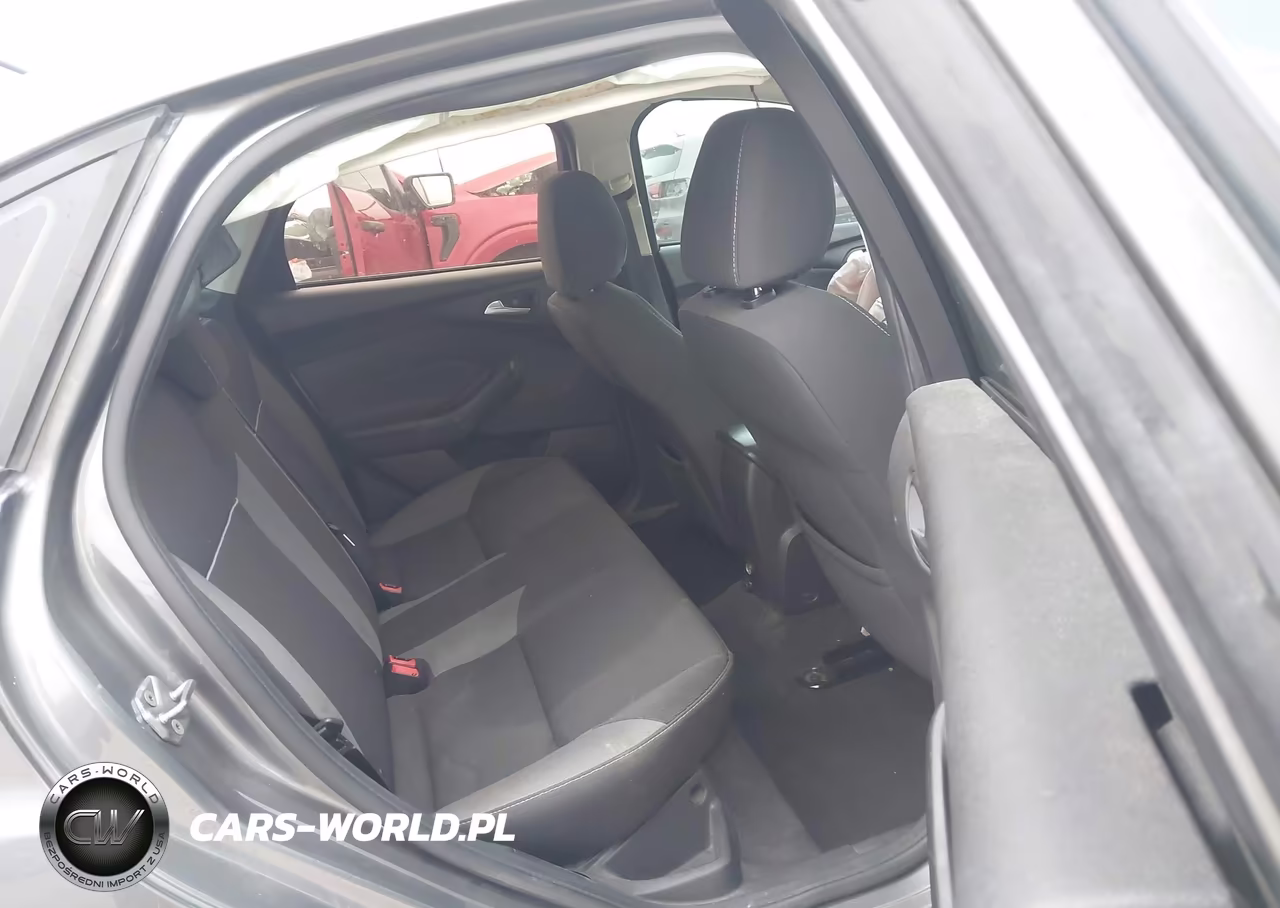 2013 Ford Focus Se VIN:1FADP3F22DL351588 - 8