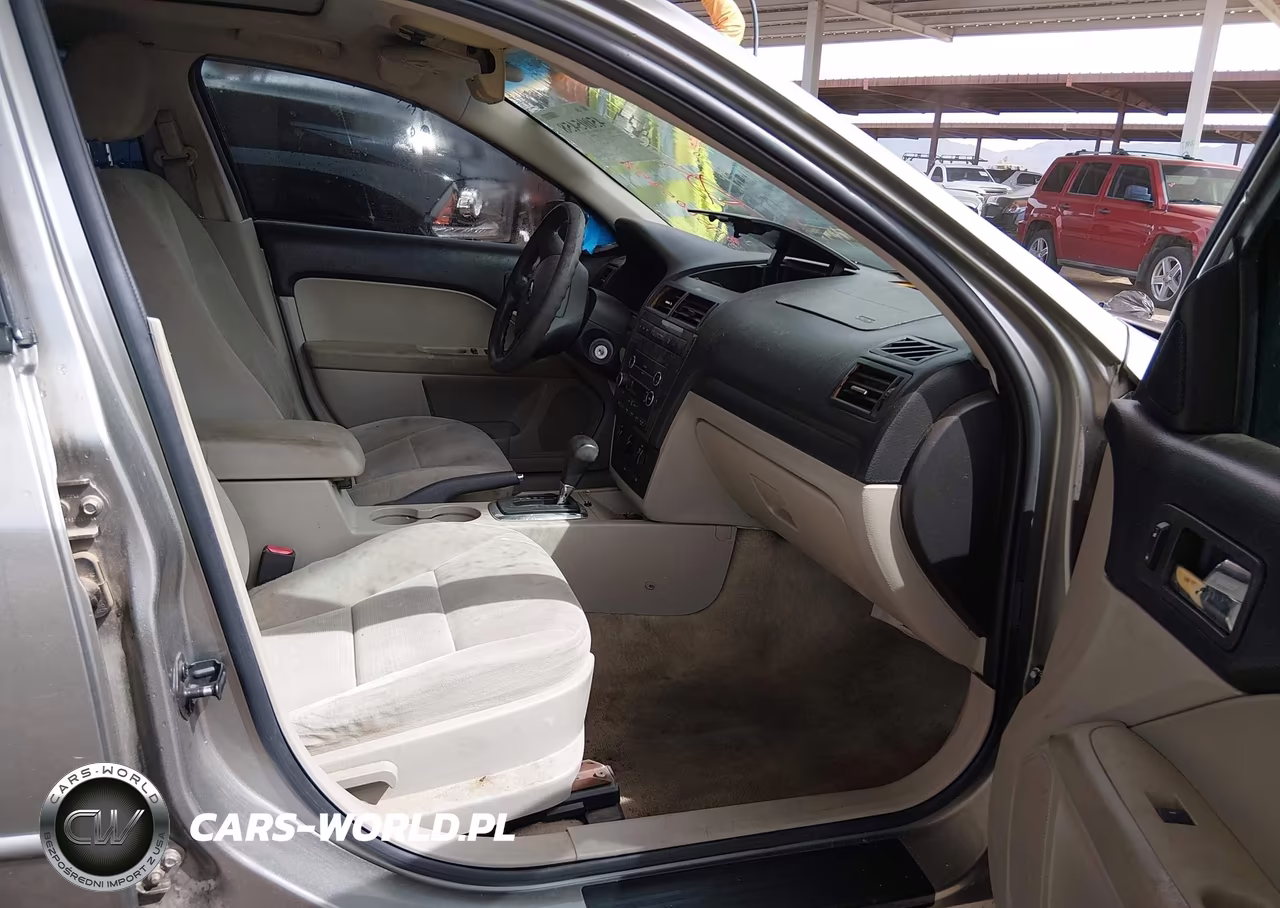 2008 Ford Fusion Se VIN:3FAHP07158R270839 - 5