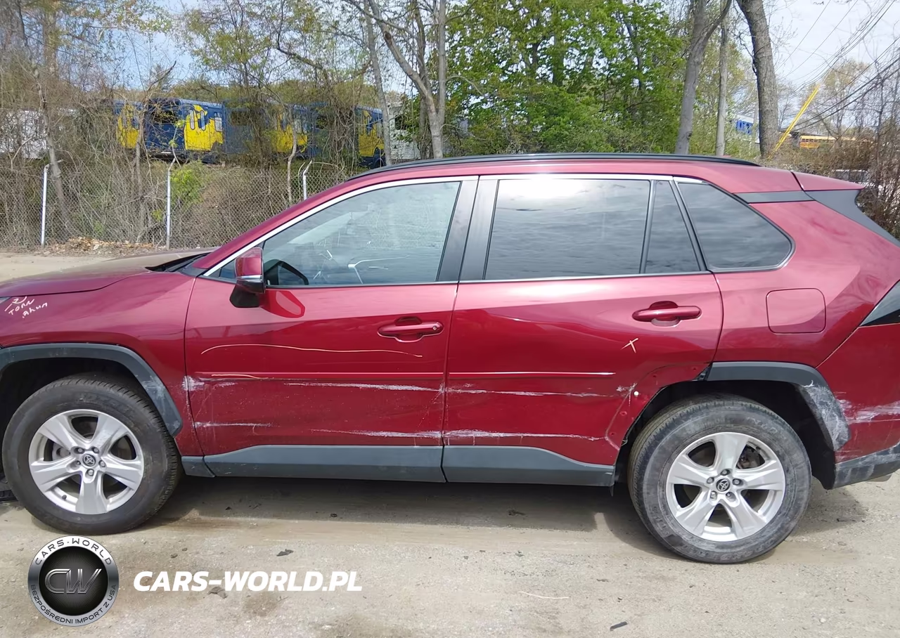 2021 Toyota Rav4 Xle VIN:2T3P1RFV4MW240284 - 14