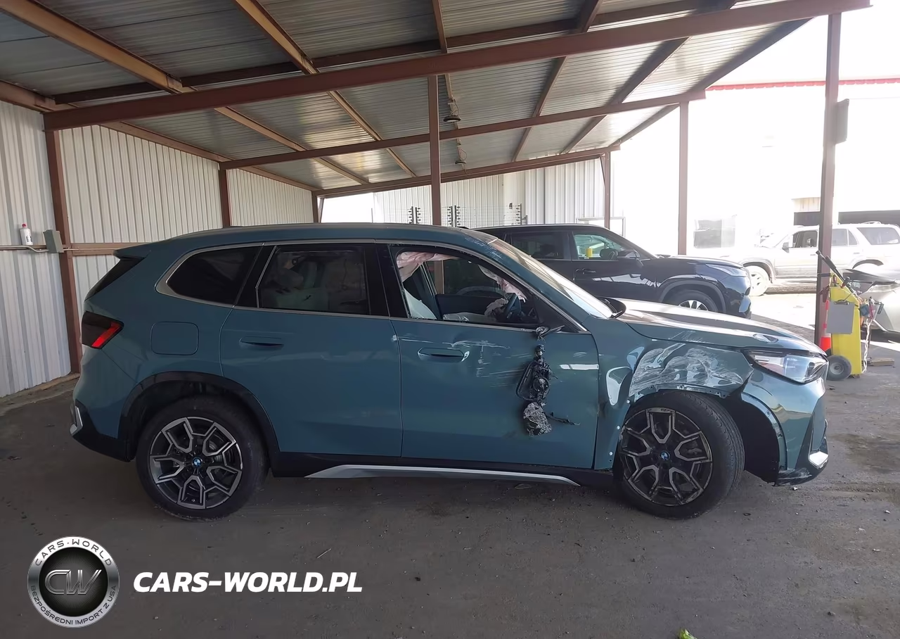 2026 BMW X1 xDrive28I VIN:WBX73EF00T5524785 - 14