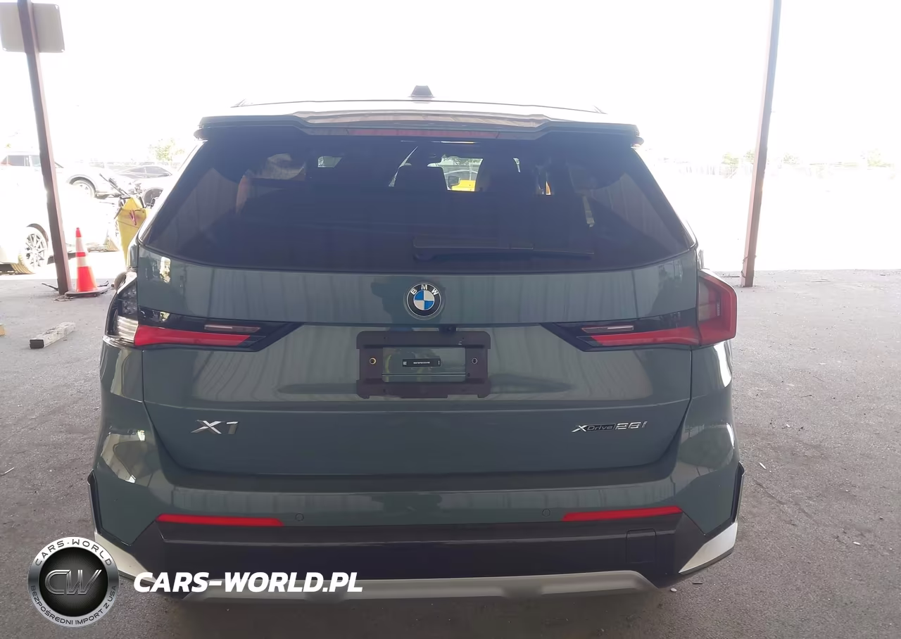 2026 BMW X1 xDrive28I VIN:WBX73EF00T5524785 - 17
