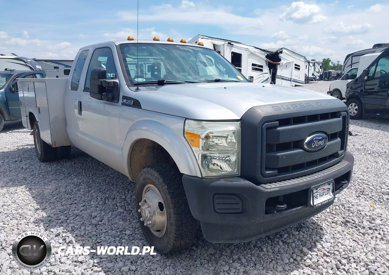 2012 Ford F-350 Chassis
