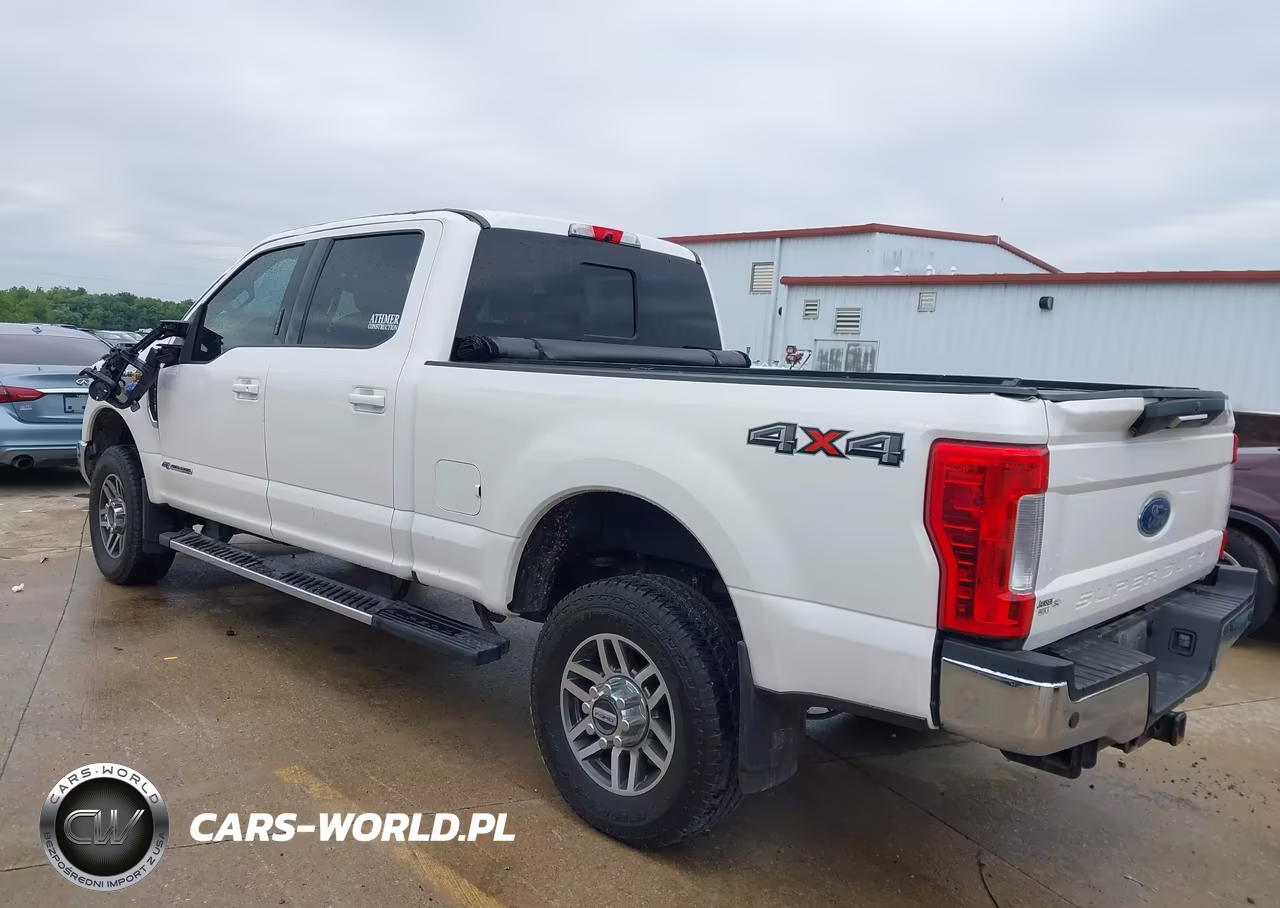 2017 Ford F-350 King Ranch-Lariat-Platinum-Xl-Xlt VIN:1FT8W3BT6HEF13987 - 3