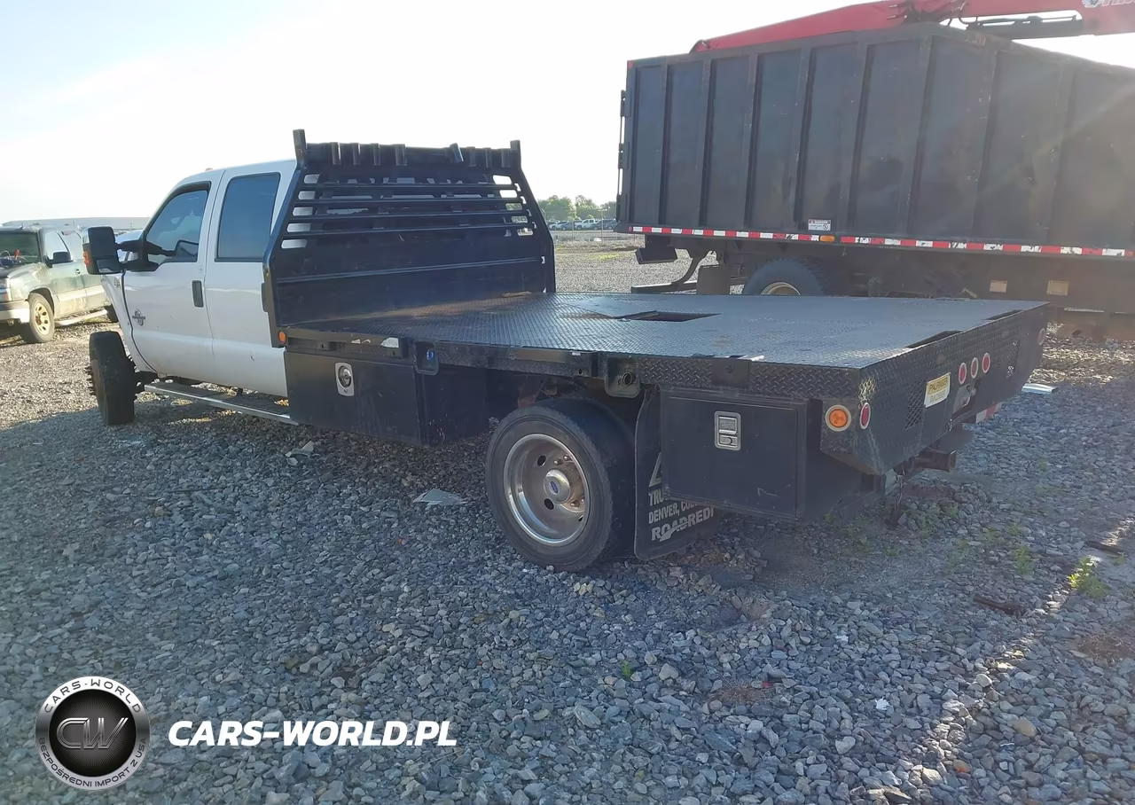 2015 Ford F-550 Chassis Xl VIN:1FD0W5HT6FEA15748 - 3
