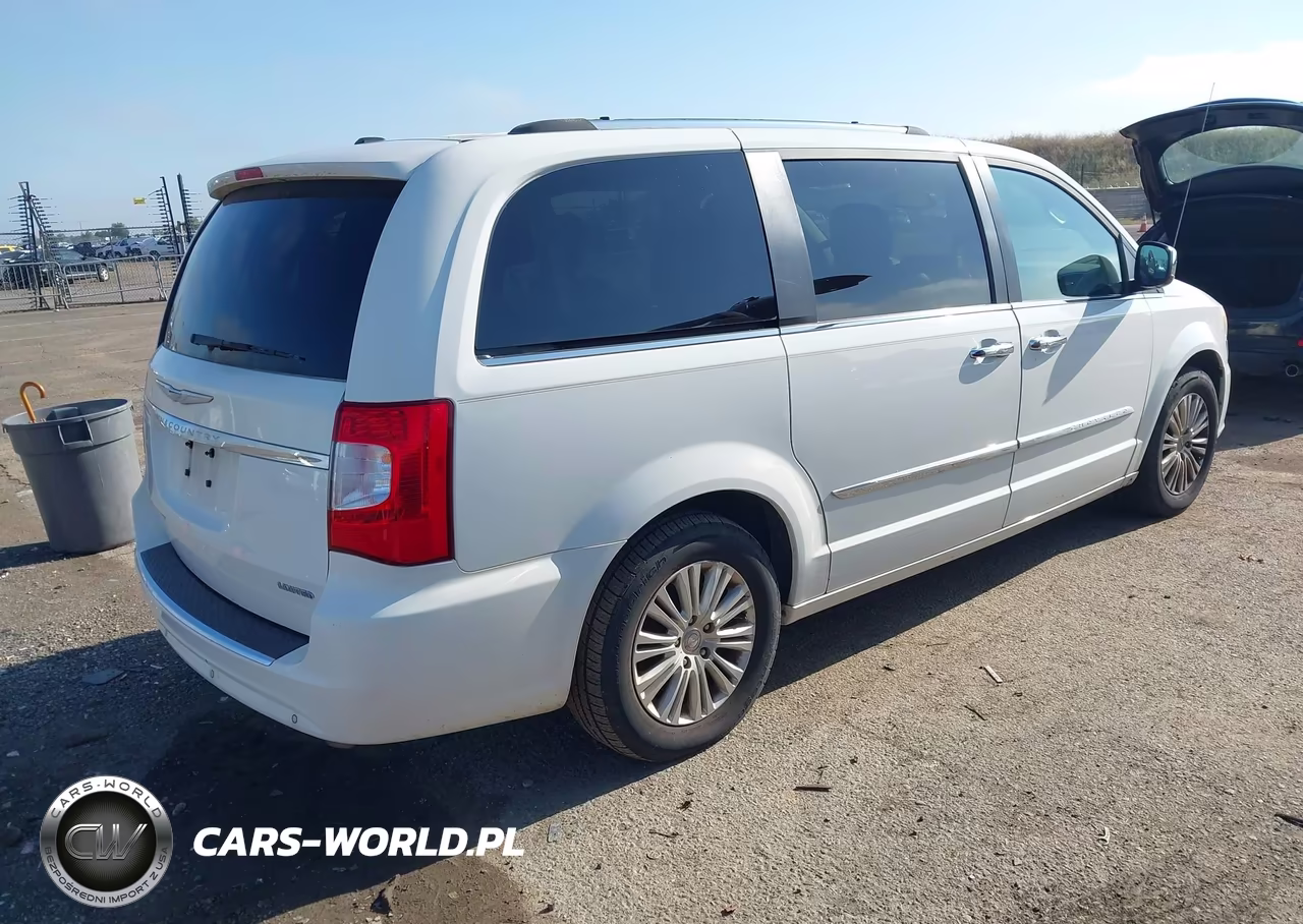 2012 Chrysler Town & Country Limited VIN:2C4RC1GG7CR192230 - 4