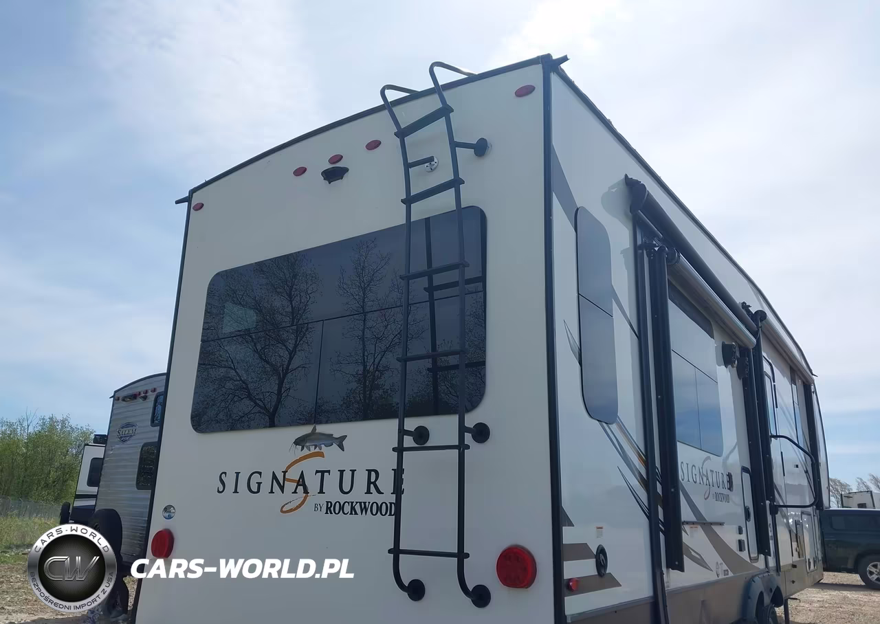 2020 Forest River Rockwood Signature 8299Sb 5Th Whl Travel Trailer VIN:4X4FRLE28L1889120 - 10
