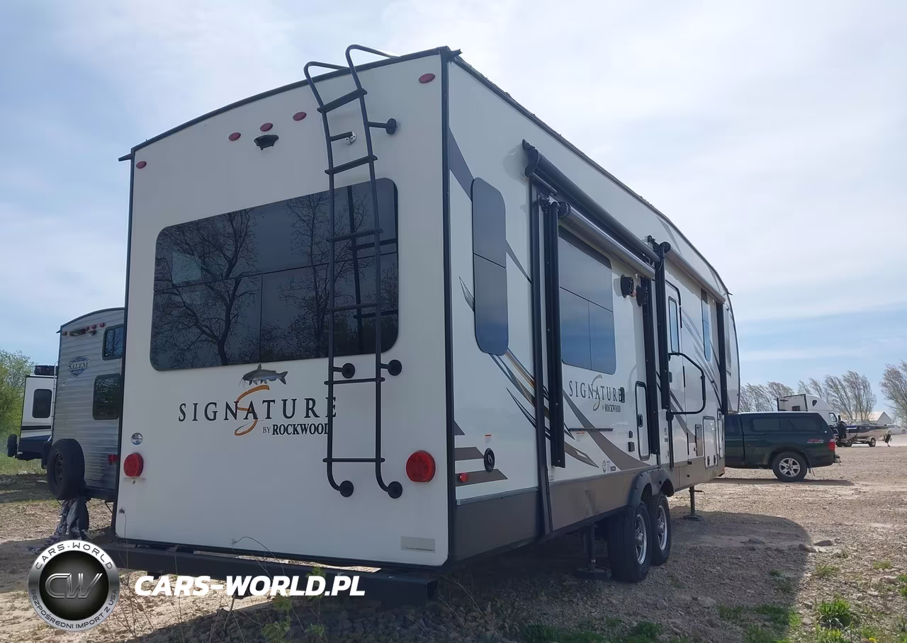 2020 Forest River Rockwood Signature 8299Sb 5Th Whl Travel Trailer VIN:4X4FRLE28L1889120 - 4
