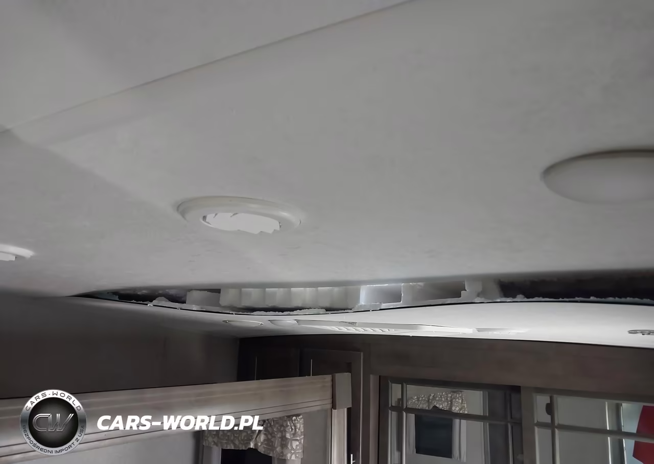 2020 Forest River Rockwood Signature 8299Sb 5Th Whl Travel Trailer VIN:4X4FRLE28L1889120 - 6