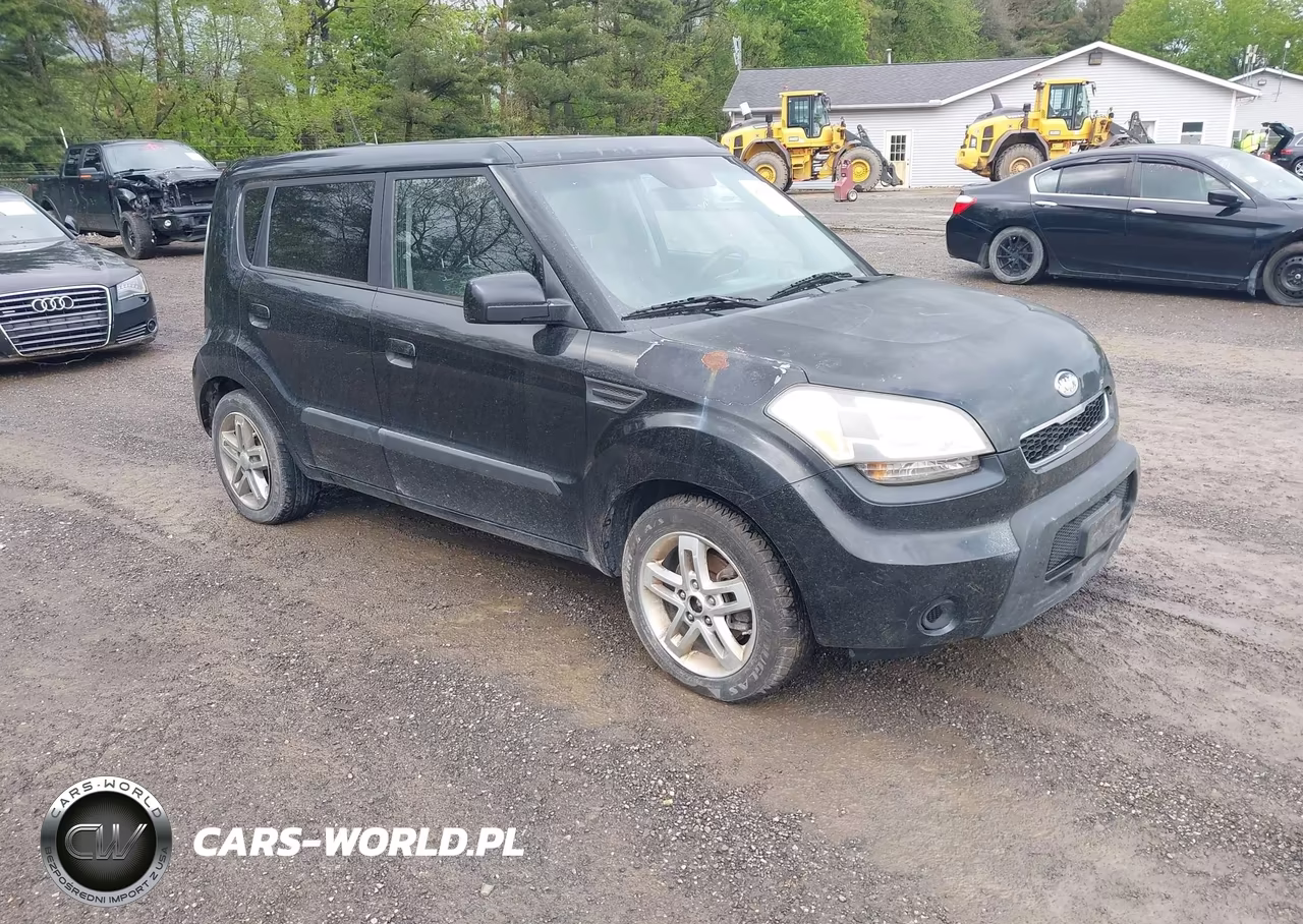 2010 Kia Soul +
