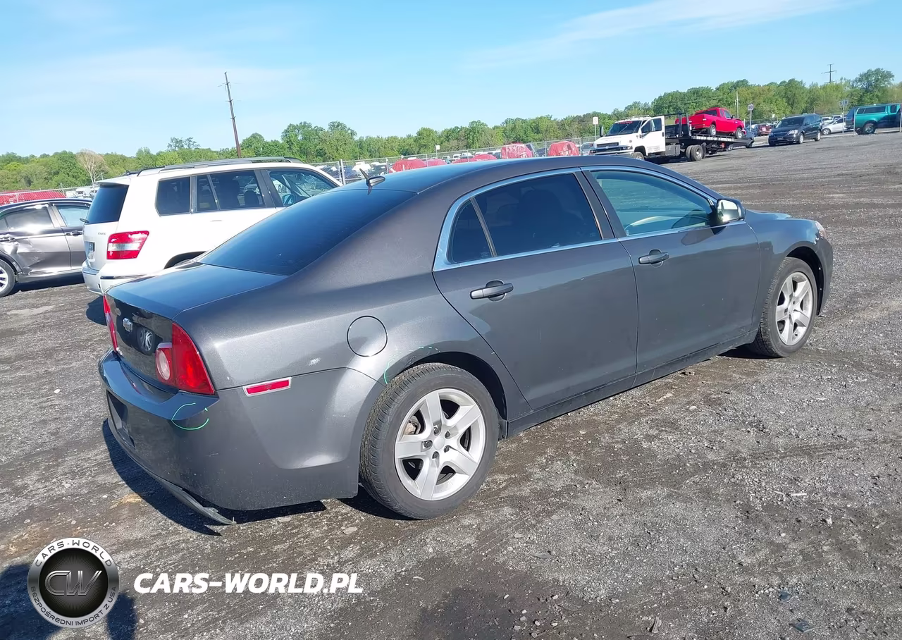 2011 Chevrolet Malibu Ls VIN:1G1ZB5E12BF124425 - 4