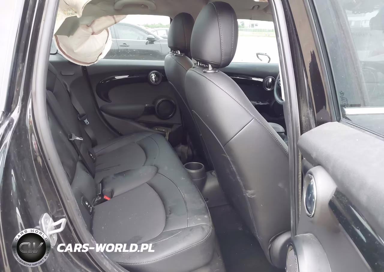 2021 Mini Hardtop Cooper VIN:WMWXU7C0XM2P34689 - 8