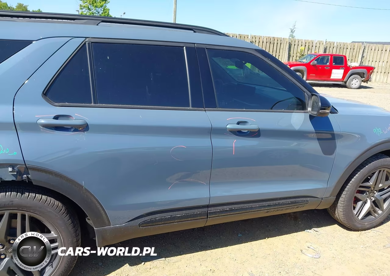 2025 Ford Explorer St VIN:1FMWK8GC3SGC18183 - 14