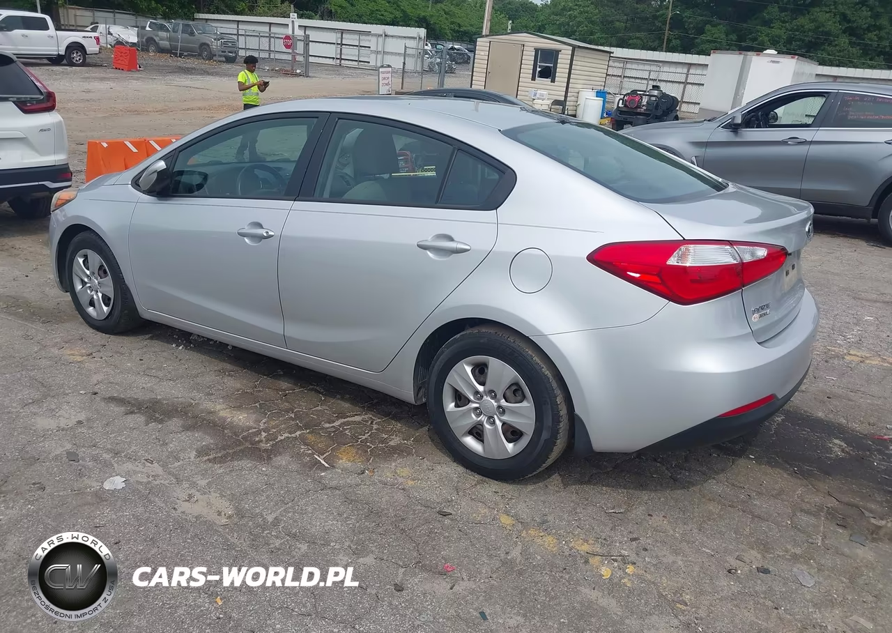 2015 Kia Forte Lx VIN:KNAFK4A64F5405107 - 3