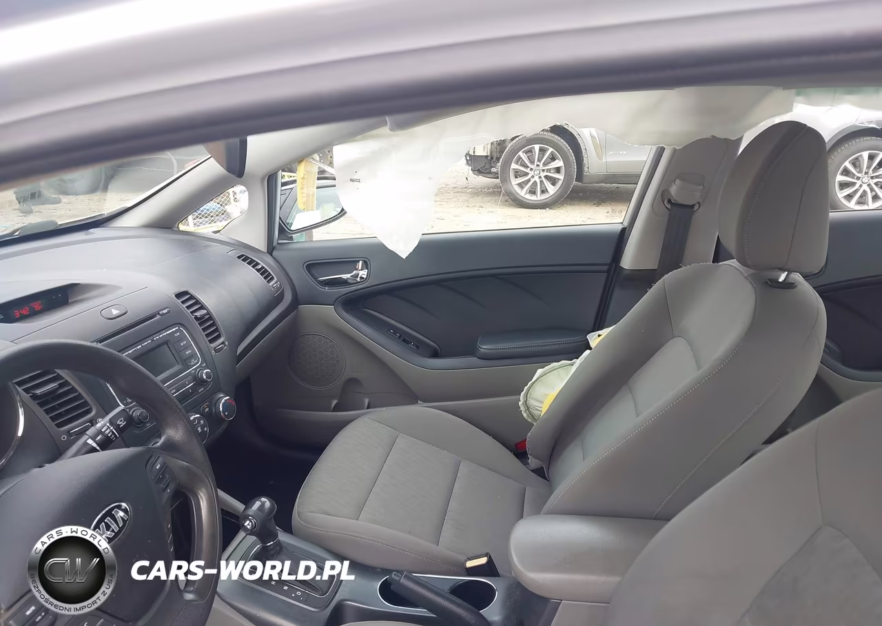2015 Kia Forte Lx VIN:KNAFK4A64F5405107 - 5