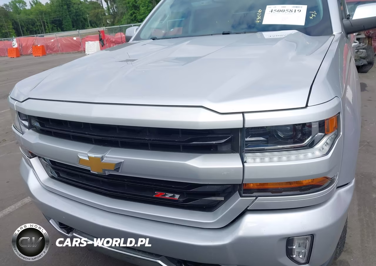 2018 Chevrolet Silverado 1500 2Lt VIN:3GCUKREC7JG600112 - 12