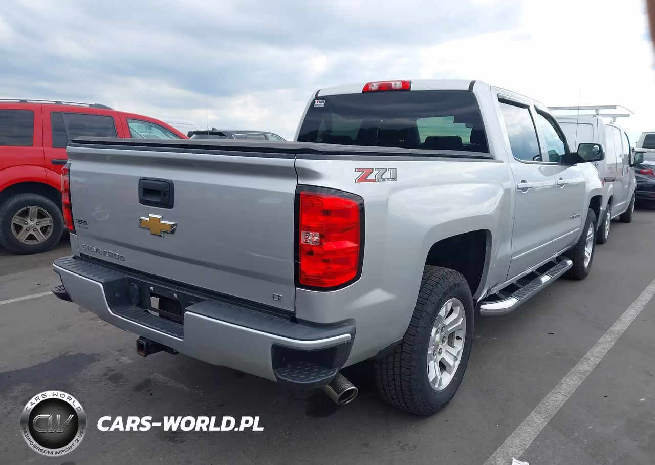 2018 Chevrolet Silverado 1500 2Lt VIN:3GCUKREC7JG600112 - 4