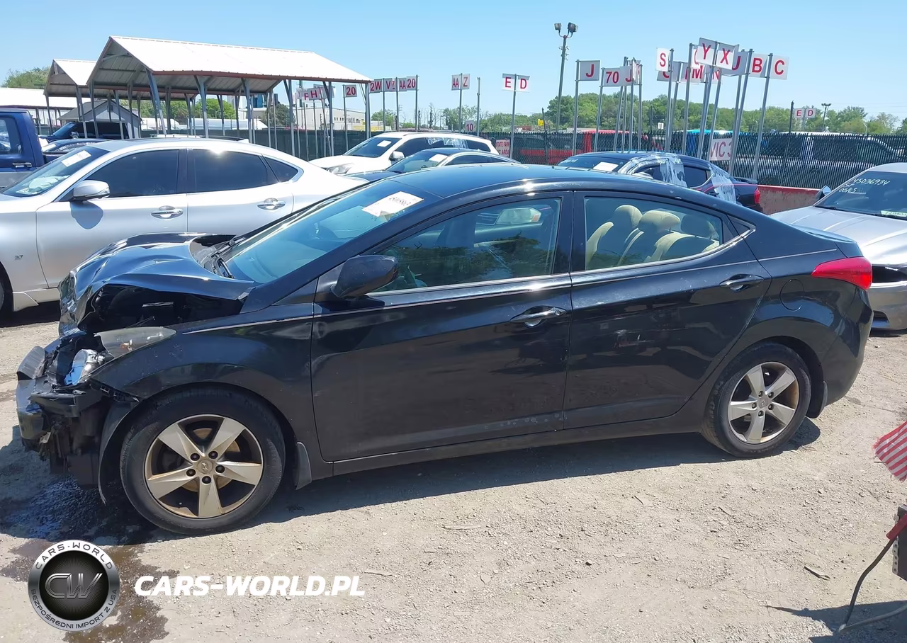 2013 Hyundai Elantra Gls VIN:5NPDH4AE1DH350449 - 15